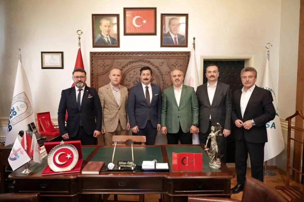 Alinur Aktaş’tan Ercan Özel’e Ziyaret ve İşbirliği Vurgusu