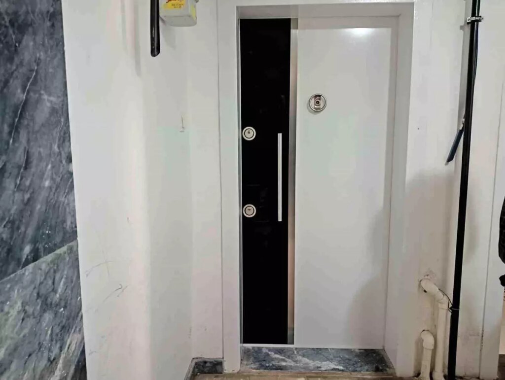 Ankara’da Üzücü Olay: Eşini Tabancayla Vurarak İntihar Eden Adamın Komşusundan İddialar