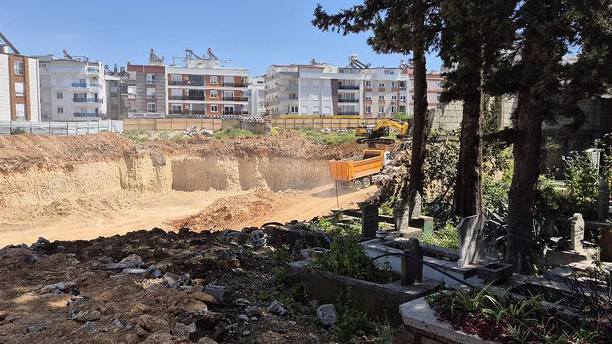 Antalya’da Selanik Mübadeleleri Anısına Mezarlıkta Yol Çalışması Tartışmaları