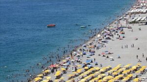 Antalya’da Turizm Sezonunun Canlandığı Nisan Ayı ve Bayram Tatili Dönemi