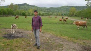 Azdavaylı Ümit Muhammed Arslan’ın Hayvancılık Serüveni ve Köye Dönüş Hikayesi