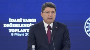 Bakan Tunç: Yapay zekayı yargının hizmetlerinde kullanacağız