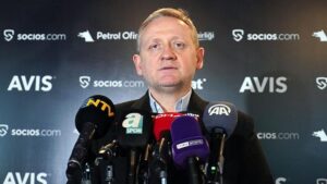 Başakşehir FK Başkanı Göksel Gümüşdağ’dan Hakem Kararlarına Sert Eleştiri