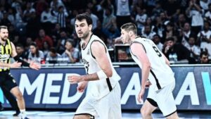 Beşiktaş Fibabanka Kaptanı Yiğit Arslan’dan Taraftara Teşekkür ve Maç Değerlendirmesi