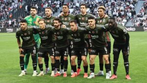 Beşiktaş ile Adana Demirspor Maçında Sakatlıklar ve Olaylar