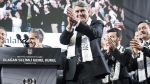 Beşiktaş’ta Seçim Töreni ve Yeni Dönem Kutlaması