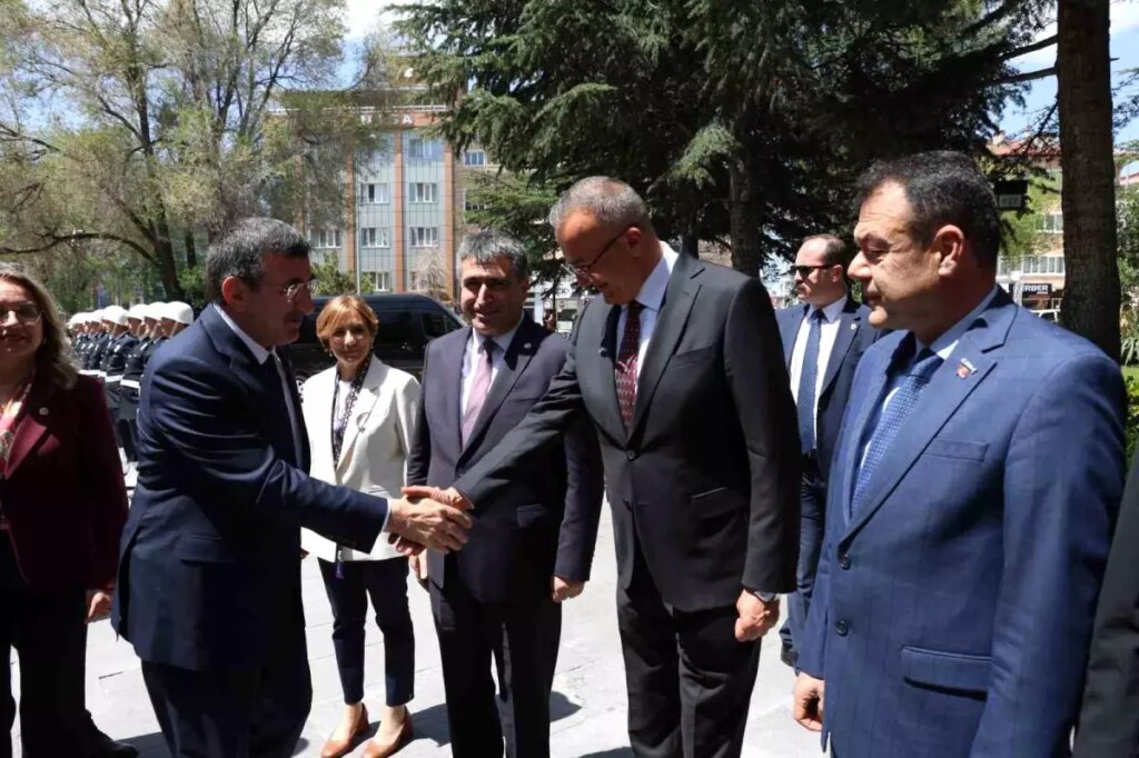 Cevdet Yılmaz’dan Nevşehir’de Ekonomi ve Demokrasi Vurgusu