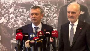 CHP Lideri Özgür Özel’in İstanbul Ticaret Odası Ziyareti ve Güncel Değerlendirmeleri