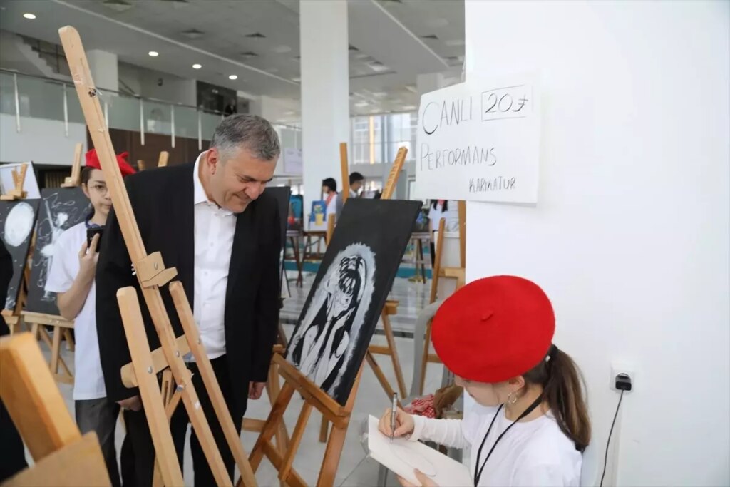 Çubuk’ta TÜBİTAK 4006 Bilim Fuarı Coşkusu