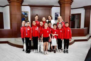 Didimli Sporcuların Avrupa Şampiyonası Başarısı ve Başkan Hatice Gençay’la Ziyareti