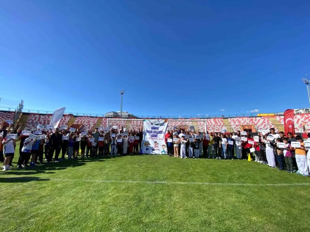 Dünya Çocuk Atletizm Günü Van’da Kutlandı