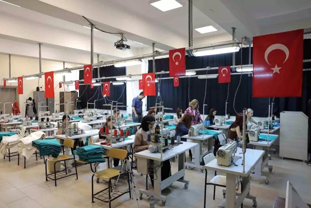 Edirne Teknik Bilimler Meslek Yüksekokulu’nun Sosyal Sorumluluk Projesi ve Tıp Fakültesi Hastanesi İş Birliği