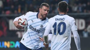 Fenerbahçe’de Transfer ve Takım Yapısı Yeniden Gözden Geçiriliyor