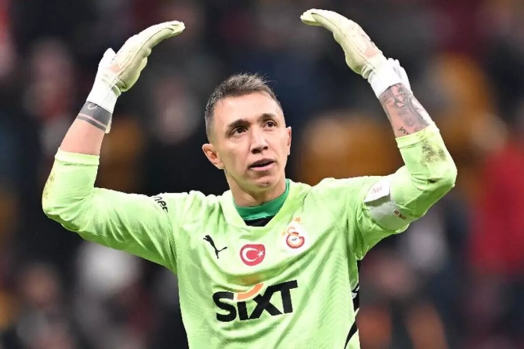 Galatasaray’da Muslera’nın Ayrılığı ve Brezilyalı Kaleci Gabriel Brazao Gündemde