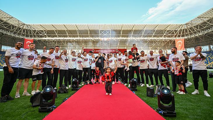 Gençlerbirliği’nin Süper Lig Zaferi ve Kutlama Töreni