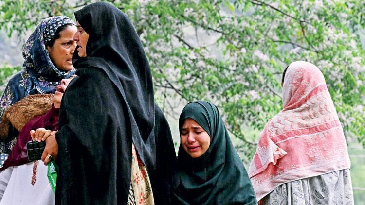 Hindistan-Pakistan Sınırında Artan Gerginlik ve Askeri Operasyonlar