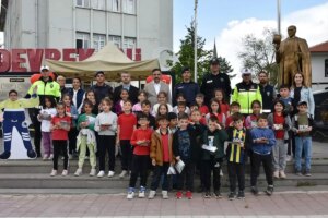 Kastamonu Devrekani’de Trafik Haftası Etkinliği Coşkuyla Kutlandı