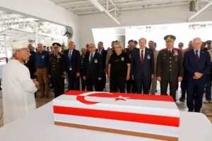 Kıbrıs’ta 51 Yıllık Hasret Son Buldu: Şehit Ayşe Ramadan’ın Kalıntıları Toprağa Verildi