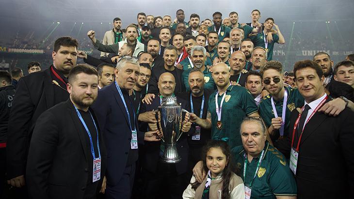 Kocaelispor 2024-2025 Sezonunun Şampiyonu ve Süper Lig’e Yükselişi