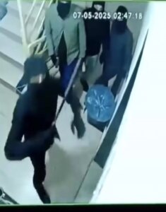 Mardin’de Maskeli Hırsızlık Olayı Güvenlik Kameralarına Yansıdı