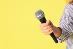 Milliyetçi Hareket Partisi’nden Sokak Röportajlarıyla İlgili Kanun Teklifi