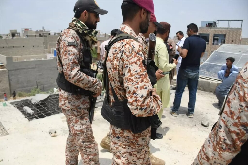 Pakistan, Hindistan’a Ait 25 SİHA’nın Etkisiz Hale Getirildiğini Duyurdu