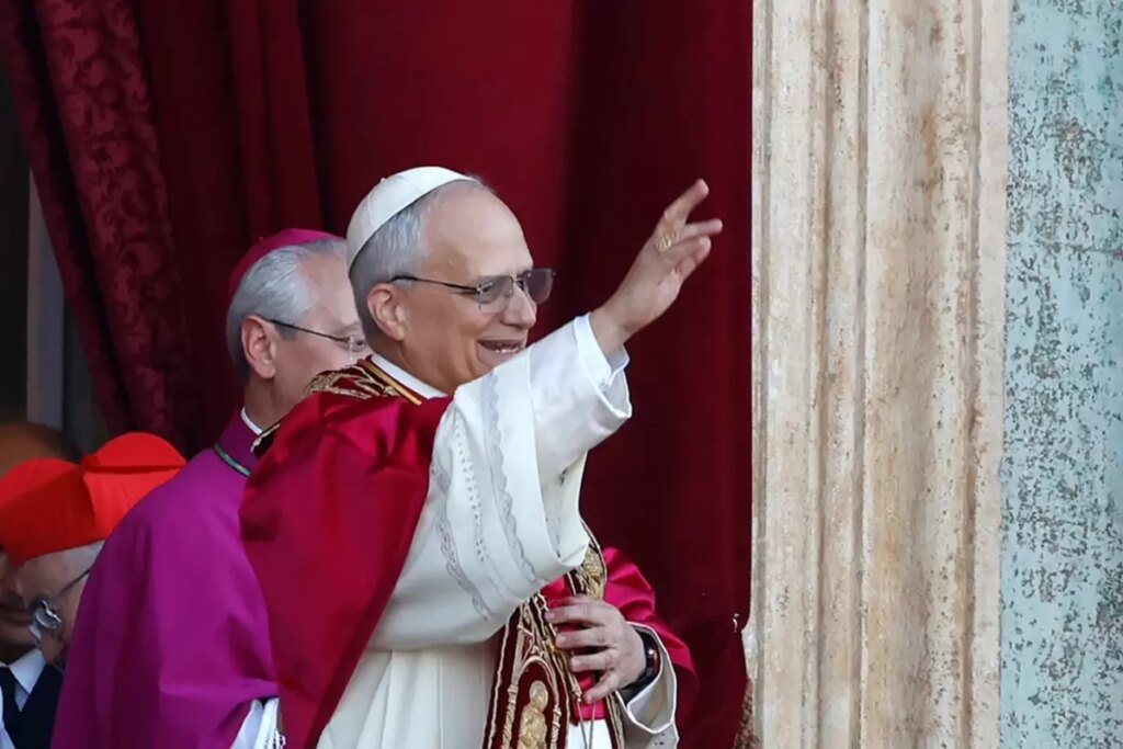 Papa 14. Leo’nun Geçmişteki Sosyal Medya Paylaşımları ve Trump Eleştirileri