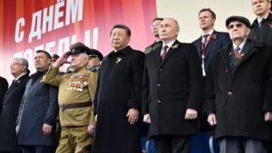 Putin ve Şi Cinping’in Kızıl Meydan’daki Zafer Günü Kutlamaları