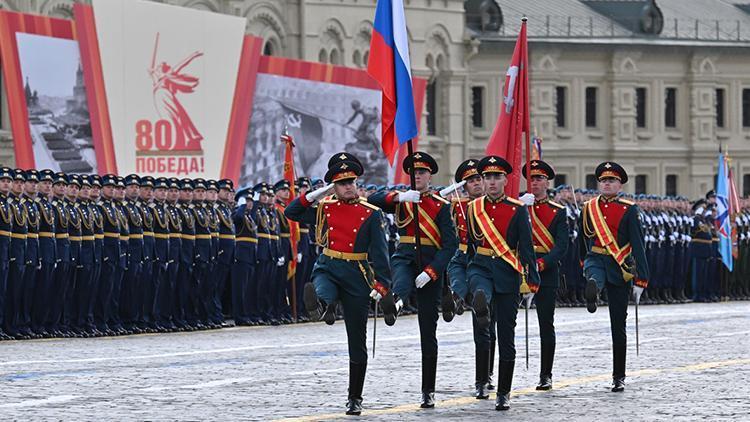 Rusya’da Zafer Günü Coşkusu: 80. Yıl Dönümünde Büyük Tören ve Askeri Gösteri