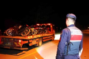 Sakarya Akyazı’da Yasa Dışı Motosiklet Yarışı Operasyonu