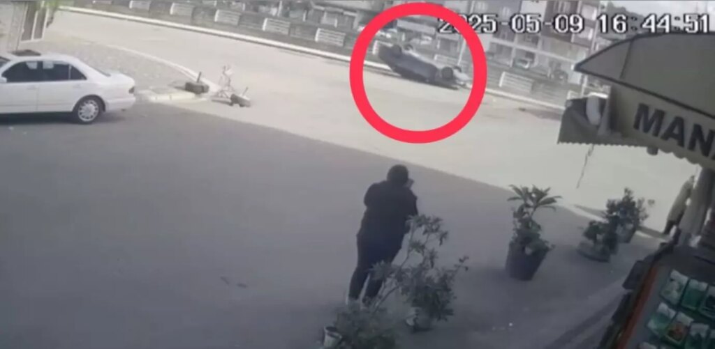 Ünye’de Trafik Kazası: 5 Yaralı ve Güvenlik Kamerasına Yansıyan Anlar