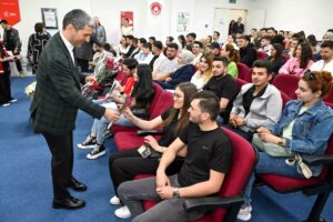 Uşak’ta ‘Evlenecek Gençlerin Desteklenmesi Projesi’ Eğitimi Büyük İlgiyle Gerçekleşti