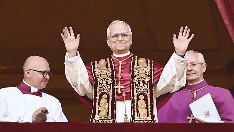 Vatikan’da Yeni Papa Seçimi ve Tarihi Anlar
