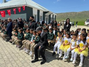 Yüksekova’da Köy Okulları Çocuk Şenliği ve Etkinlikleri