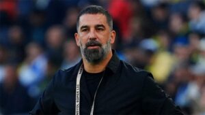 Arda Turan, Eyüpspor’daki İlk Teknik Direktörlük Deneyiminde Veda Ediyor