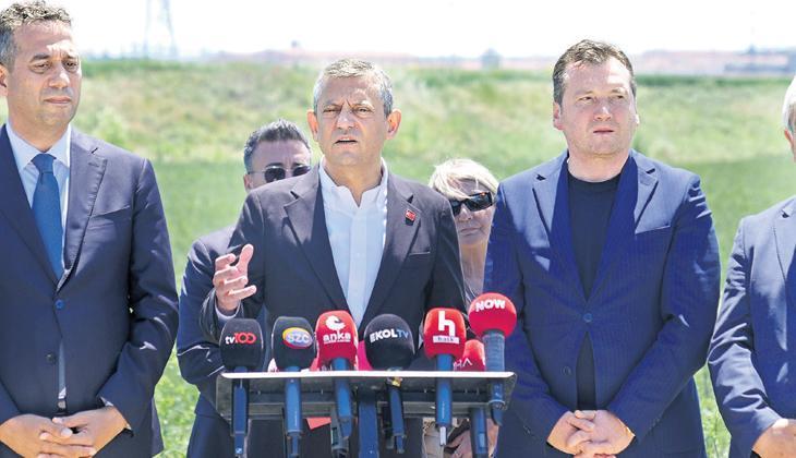 CHP Lideri Özgür Özel’in İmamoğlu ve Tutuklu Vatandaşlarla Ziyareti