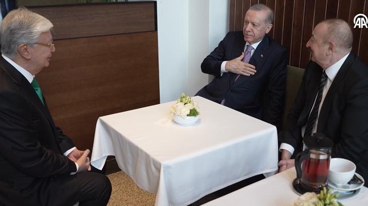 Cumhurbaşkanı Erdoğan Macaristan’da Türk Devletleri Teşkilatı Zirvesi’nde Liderlerle Buluştu