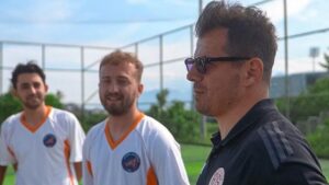 Emre Belözoğlu’ndan Üniversite Kampüsünde Unutulmaz Bir Gün