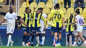 Fenerbahçe ile Eyüpspor Arasında Süper Lig 36. Haftası Mücadelesi
