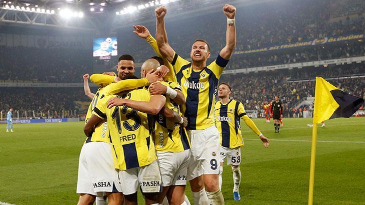 Fenerbahçe’de Transfer Hareketliliği: Kadroda Büyük Değişiklikler Yolda