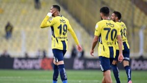 Fenerbahçe’nin Eyüpspor Maçı ve Taraftar Tepkileri Üzerine Detaylı Değerlendirme