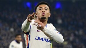 Fenerbahçe’nin Transfer Hedefleri ve Kamp Planları