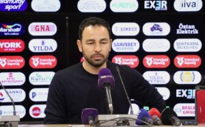 Gaziantep FK Teknik Direktörü Selçuk İnan’dan İstifa Sinyali ve Değerlendirmeler