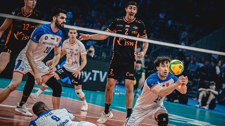 Halkbank Erkek Voleybol Takımı’nın CEV Şampiyonlar Ligi Dörtlü Finali Sonuçları ve Detaylar