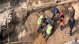 İnegöl’de Altyapı Çalışması Sırasında Toprak Çöktü: Bir İşçi Ağır Yaralandı