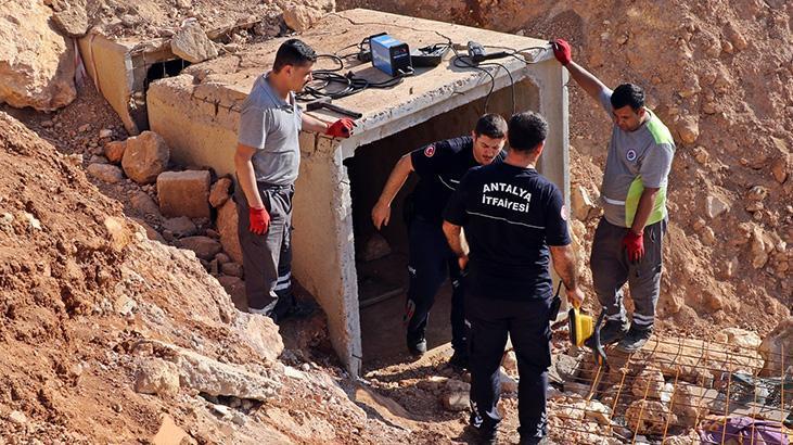 Kepez’de Drenaj Çalışması Sırasında Çocukların Tünellere Girmesi Olayı