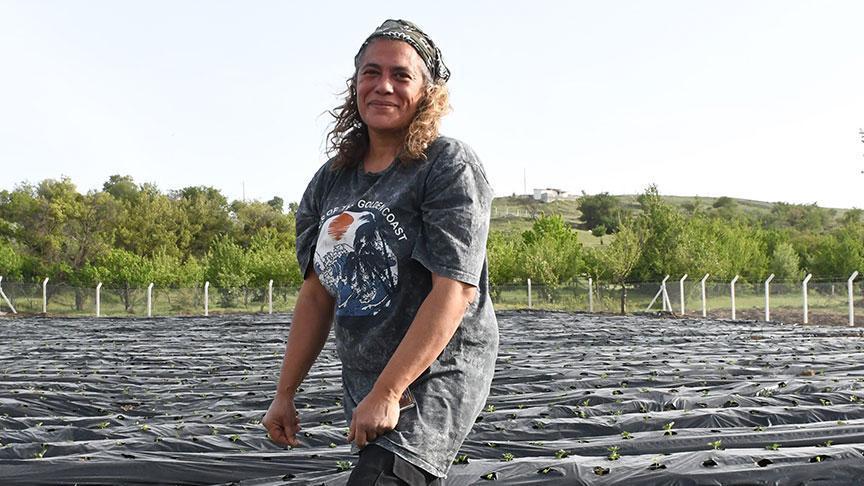 Koronavirüs Salgını Sonrası Gül Akyol’un Hayat Değişimi ve Tarım Serüveni