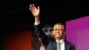 Özel’den CHP Kurultayı ve Ekrem İmamoğlu İle İlgili Çarpıcı Açıklamalar