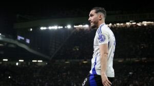 Rayan Cherki’nin Lyon’dan Ayrılık Kararı ve Kariyerindeki Dönüm Noktası