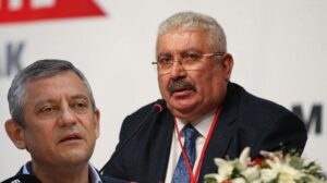 Semih Yalçın’dan CHP ve Özgür Özel’e Sert Eleştiriler